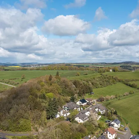 Appartamento Eifelnatur - Haus 2-3 By Interhome *