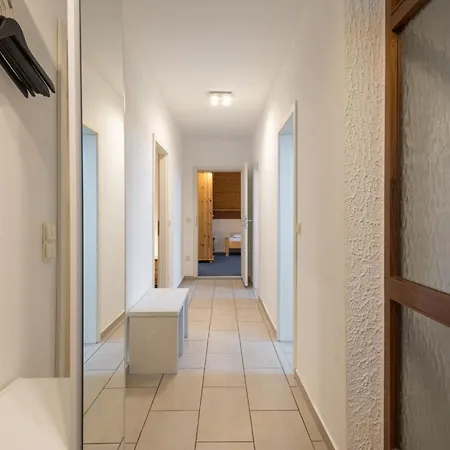 Eifelnatur - Haus 2-3 By Interhome Appartamento