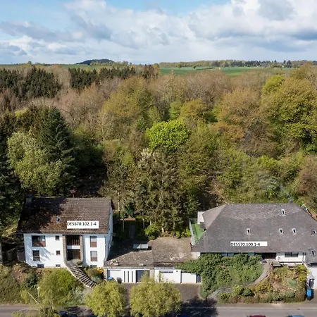 Eifelnatur - Haus 2-3 By Interhome Appartamento *